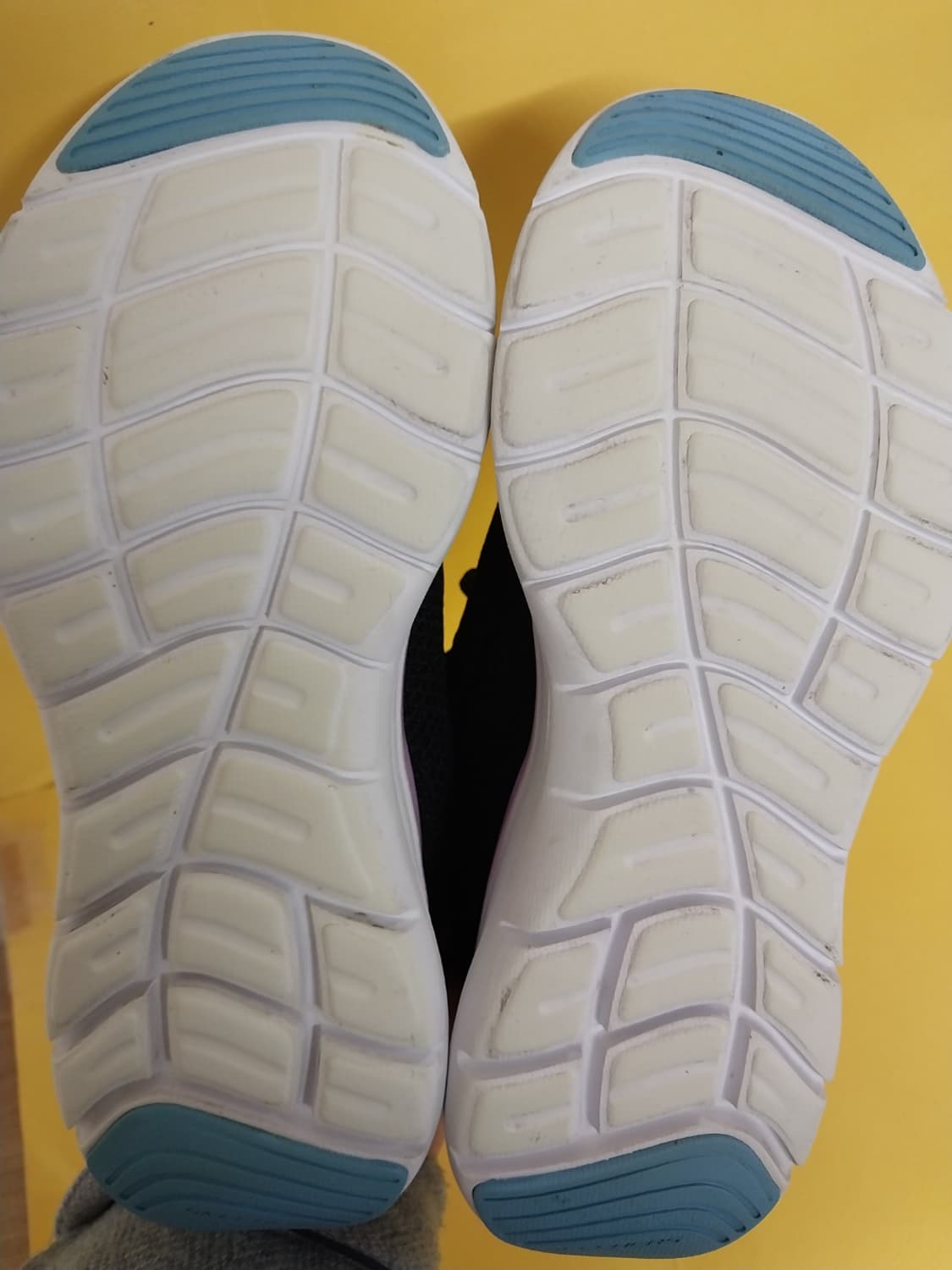 여성 스케쳐스 플렉스 어페럴 5.0 운동화 (240) 상품이미지8