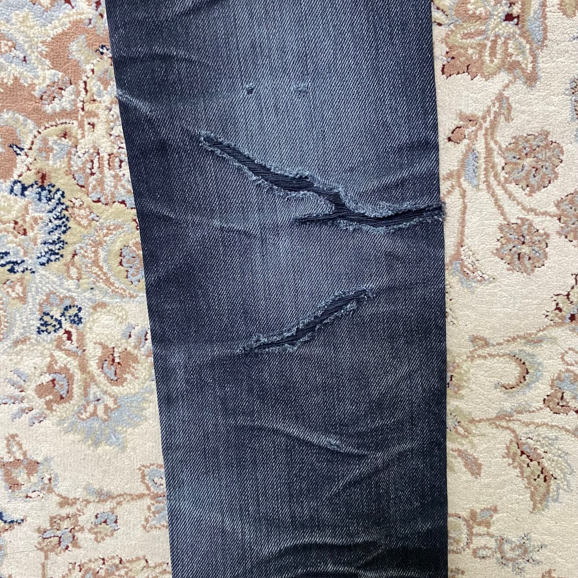 [46] 플레지 디스트레스드 페인팅 스키니진 상품이미지6