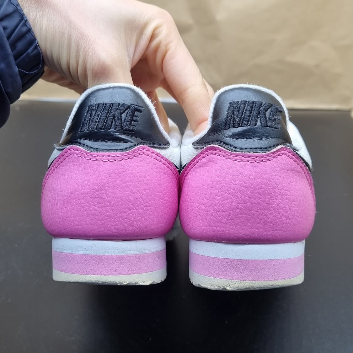 나이키 코르테즈 흰검핑 운동화250 상품이미지4