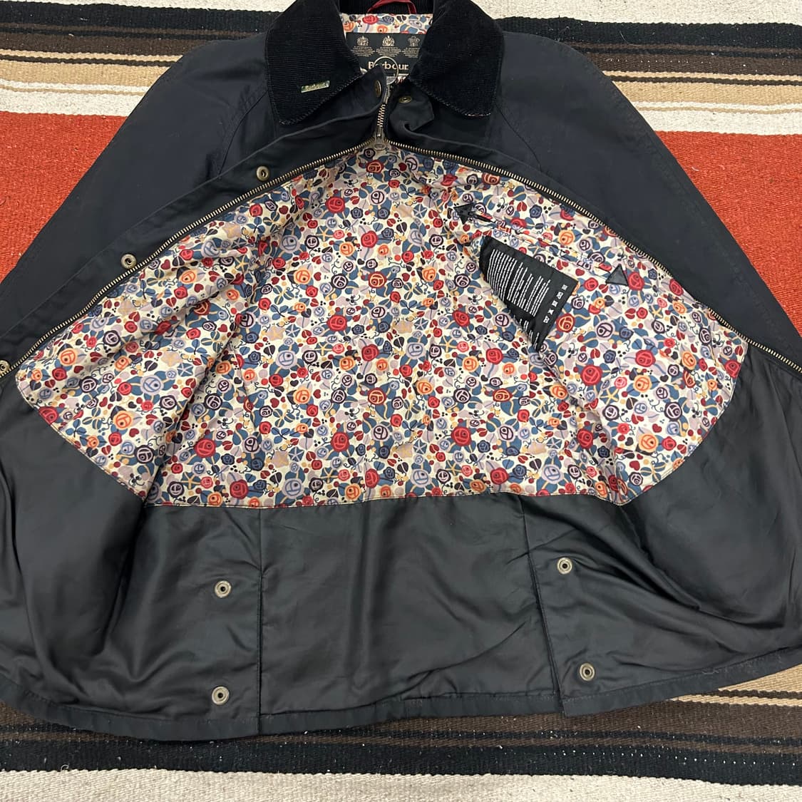 바버 비드넬 왁스자켓 상품이미지3