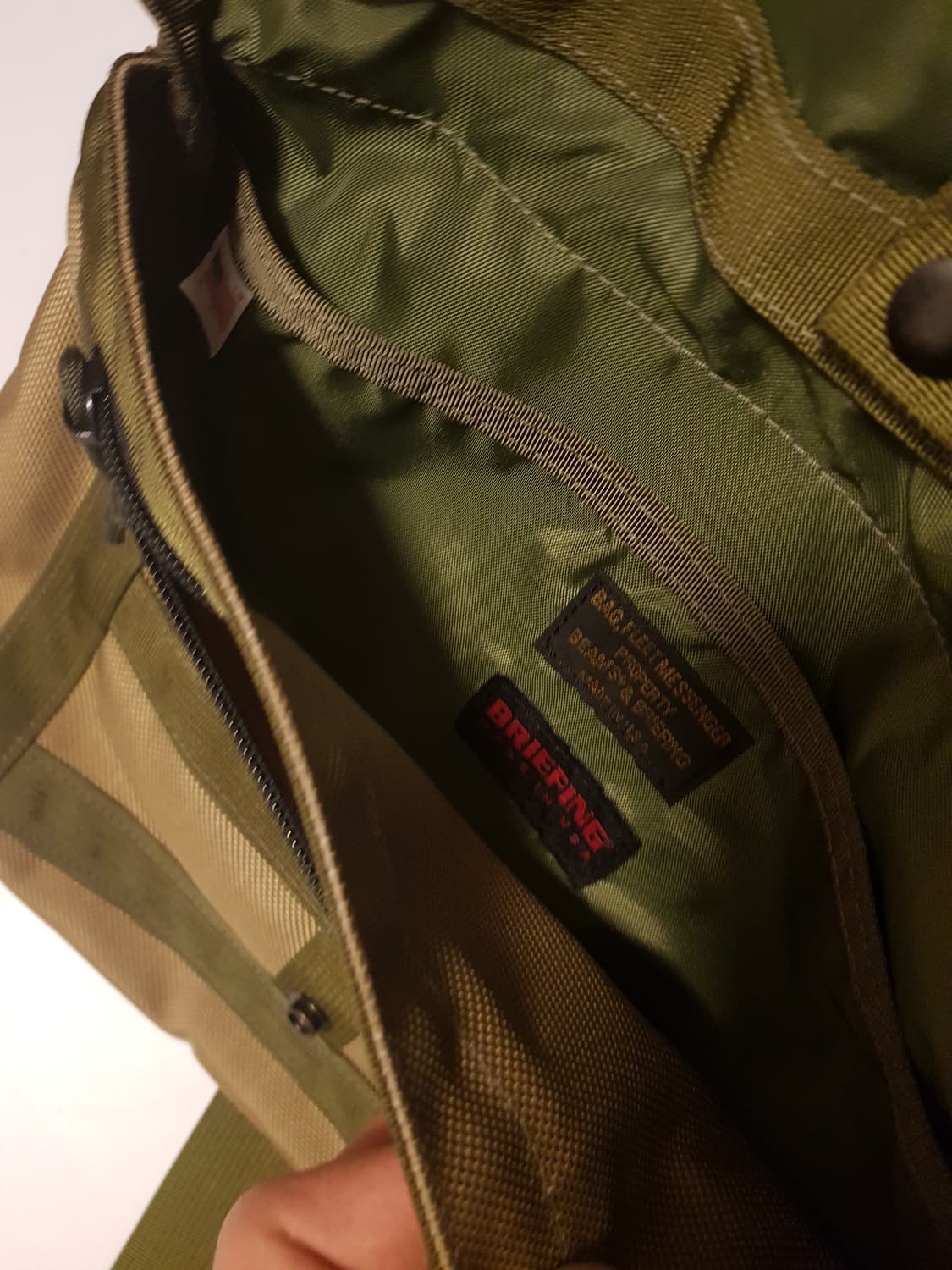 브리핑 × 빔즈 콜라보 메신저백 상품이미지8