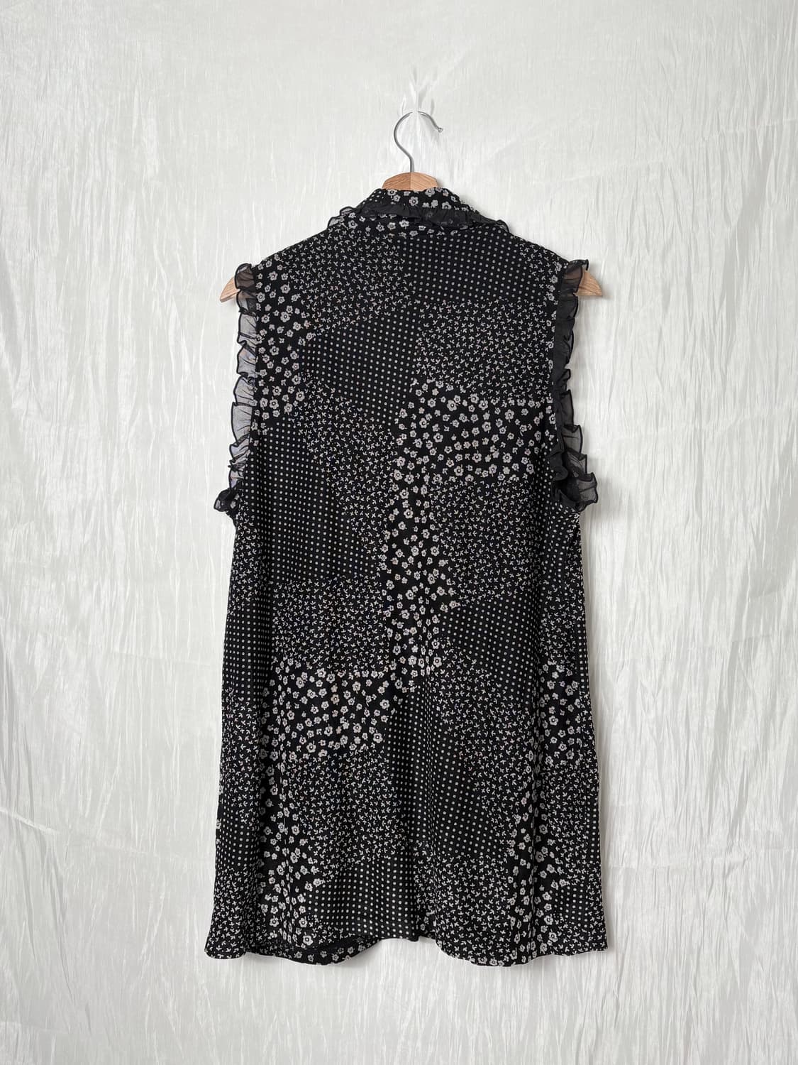 🖤 Midnight Patchwork Floral Sleeveless 상품이미지3