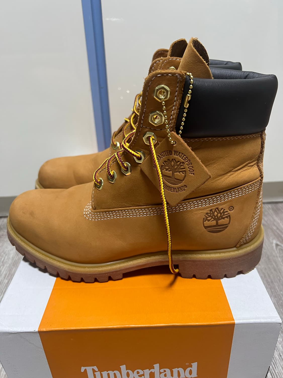 팀버랜드 6인치 프리미엄 부츠 260 상품이미지1