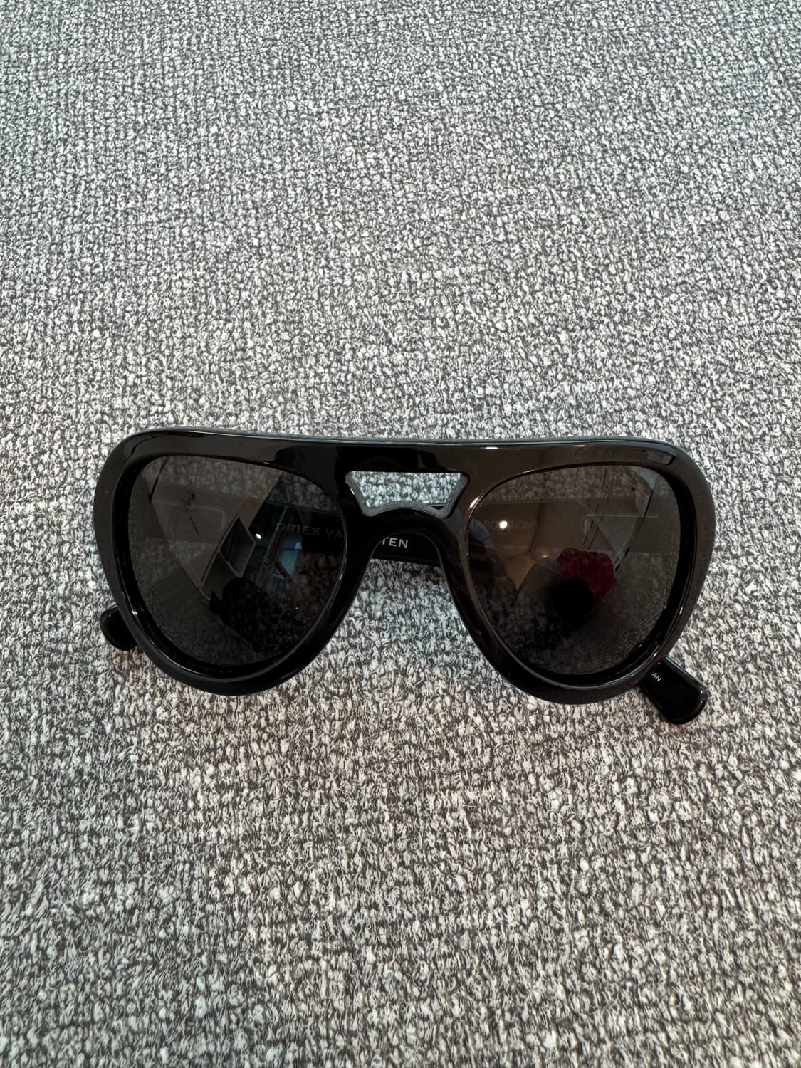 드리스반노튼 브릿지 선글라스  상품이미지1