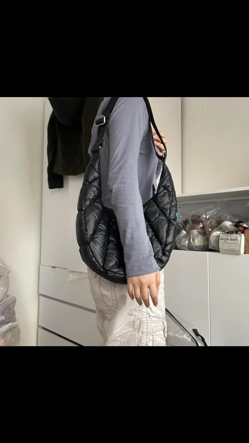 컬럼비아 패딩 크로스백 블랙 상품이미지5