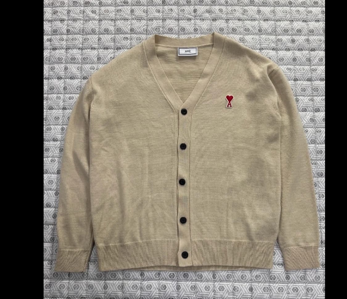 아미 AMI 스몰 하트 오버핏 가디건 베이지 95 상품이미지3