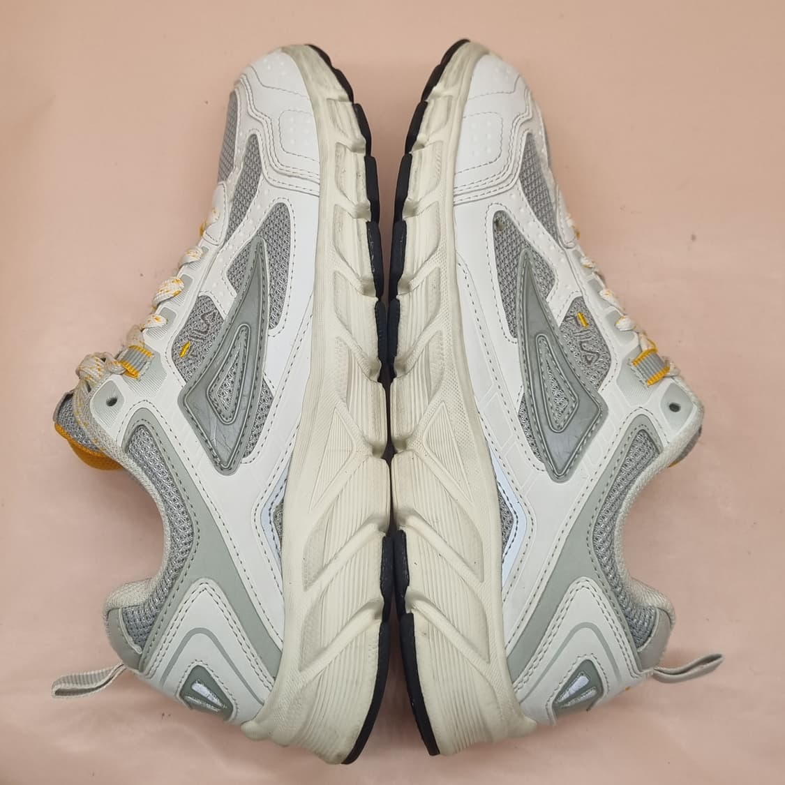 휠라 홈타운 여성 운동화 240 상품이미지5