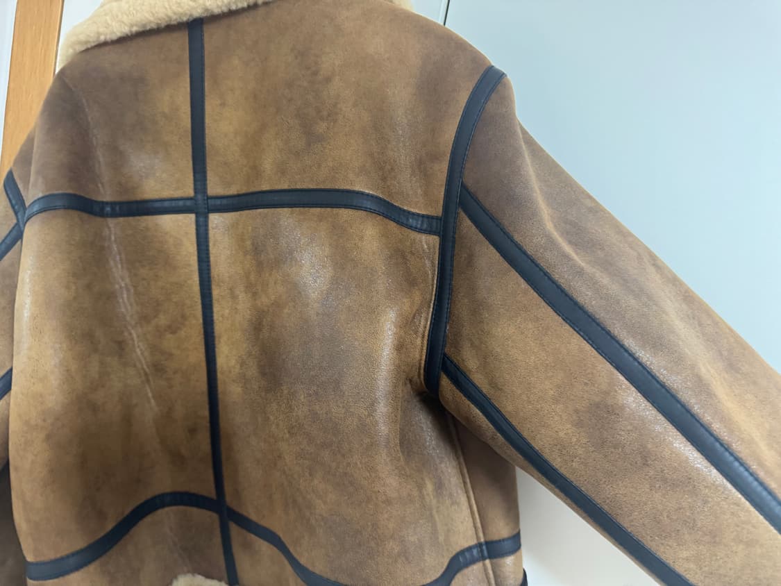 크랙 숏 버클 무스탕 상품이미지2