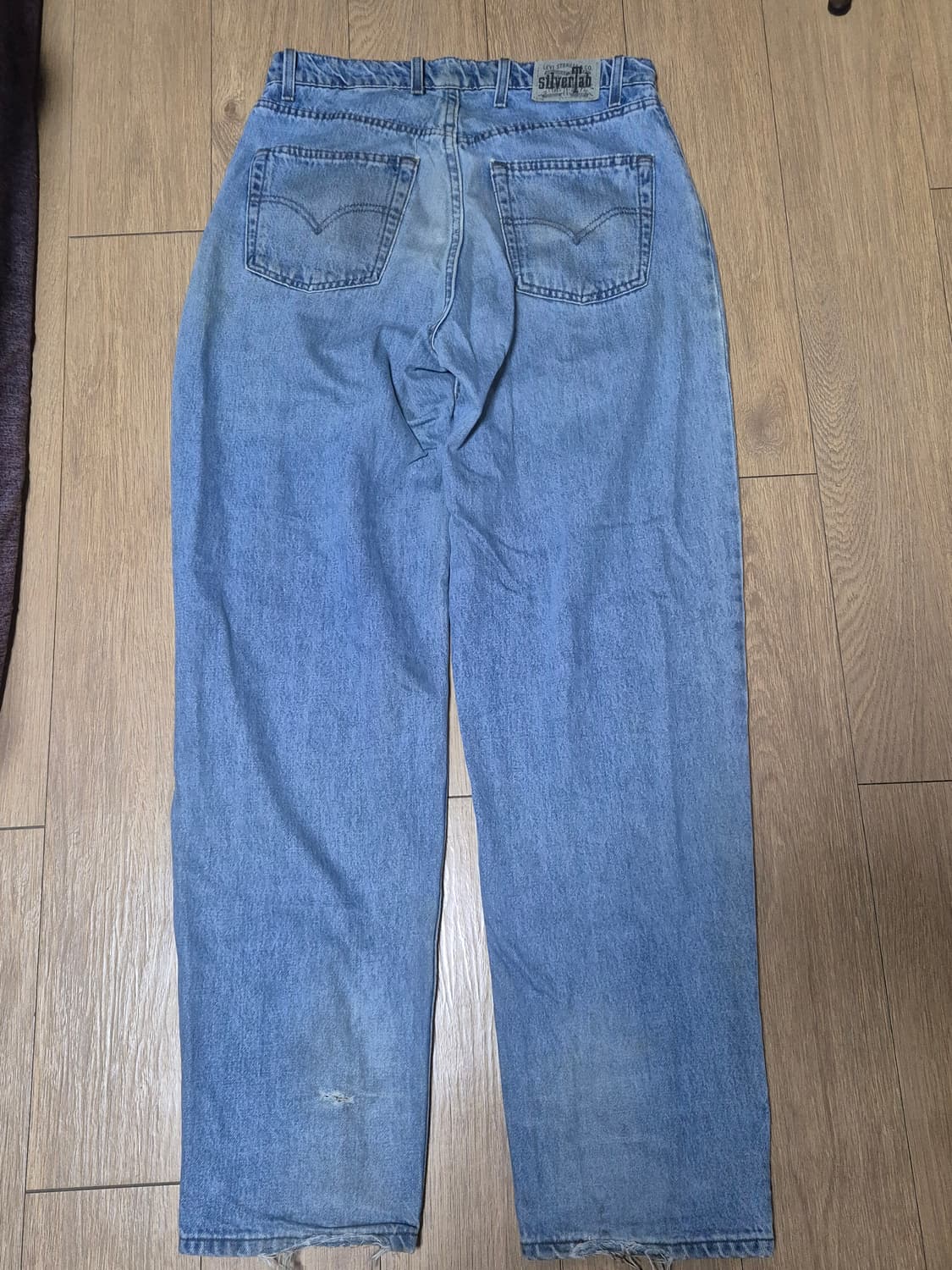 90s 리바이스 실버탭 배기 상품이미지3