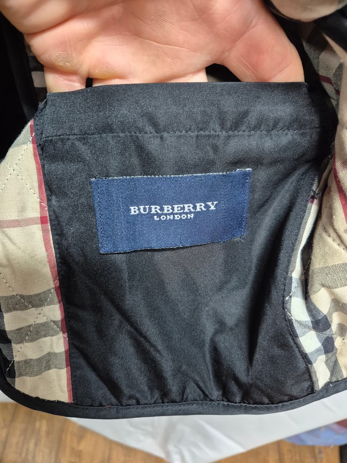 버버리 퀼팅 자켓  상품이미지4