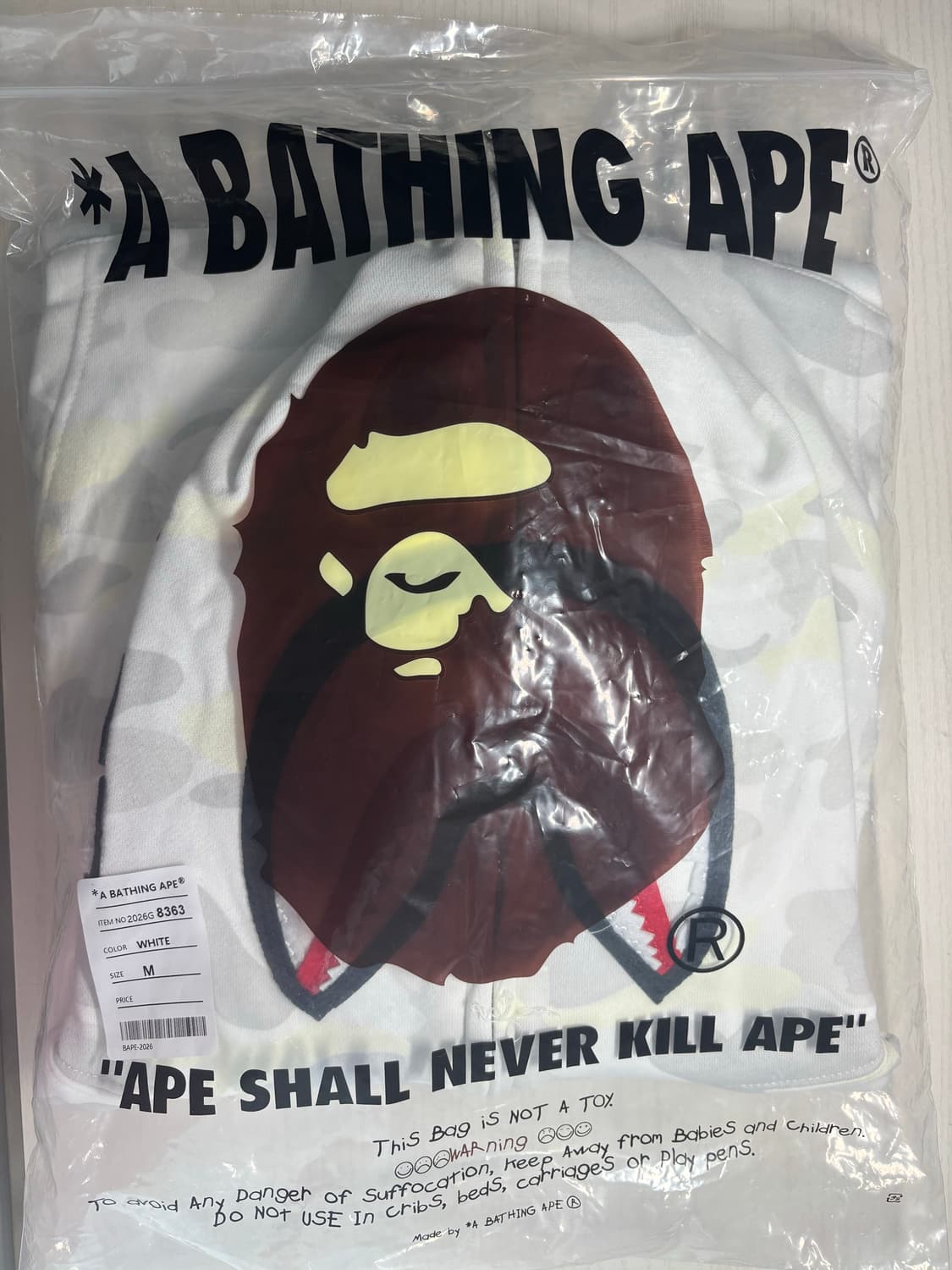 베이프 샤크 후드집업 백계 야광 상품이미지3