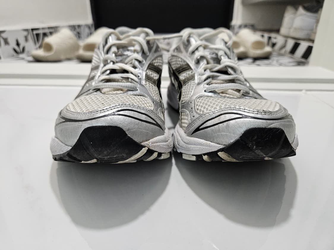 (235) 아식스 젤카야노14 크림블랙 상품이미지2