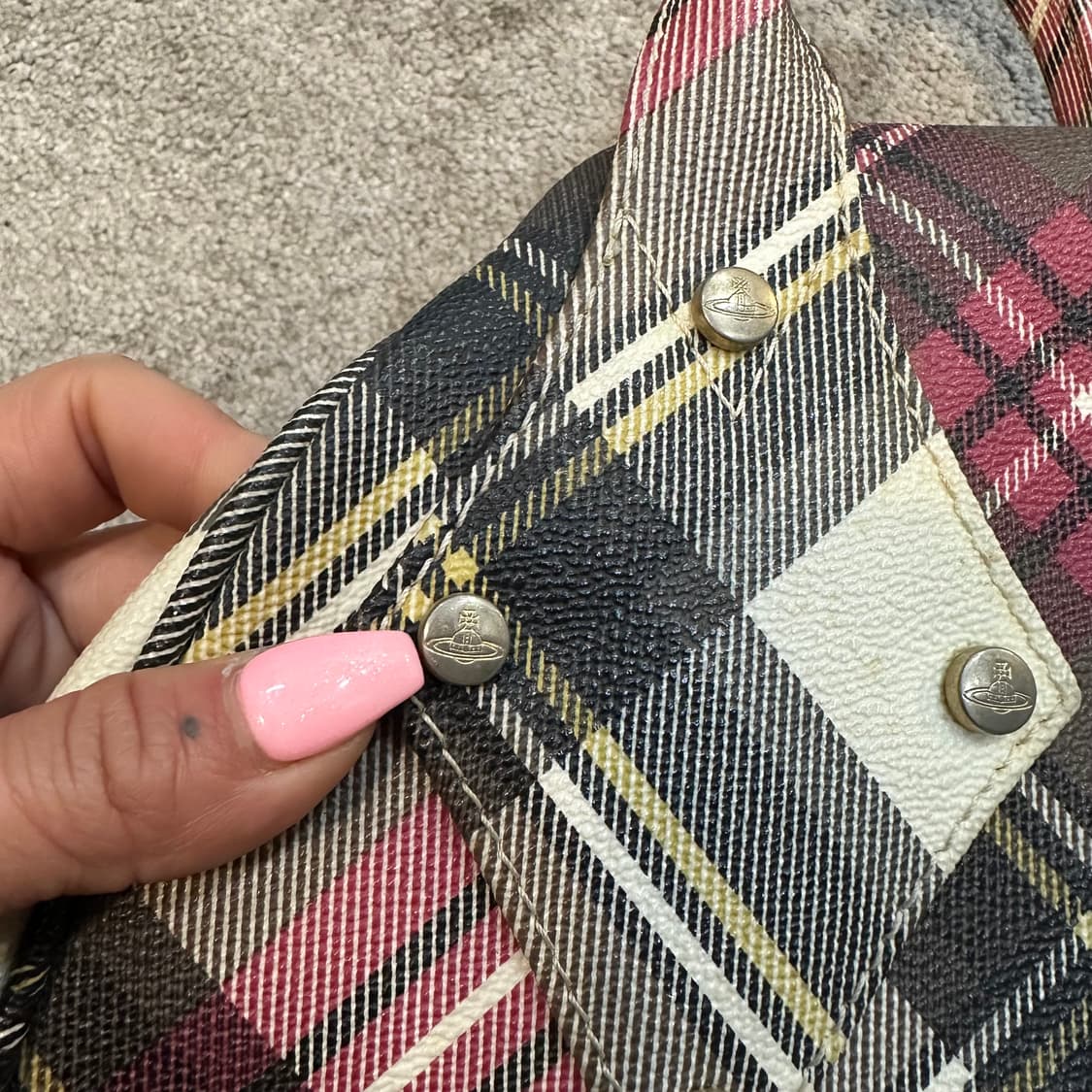 비비안웨스트우드 더비 타탄 야스민 토트백S 상품이미지9