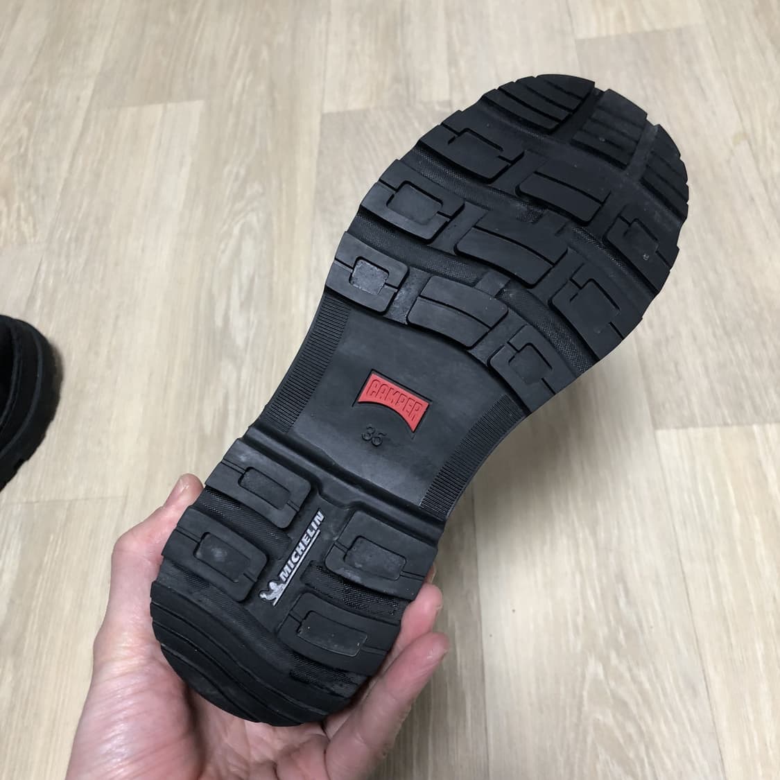 (225) 캠퍼 CAMPER 브루투스 트랙 미쉐린 아웃솔 더비 슈즈 블랙 상품이미지9