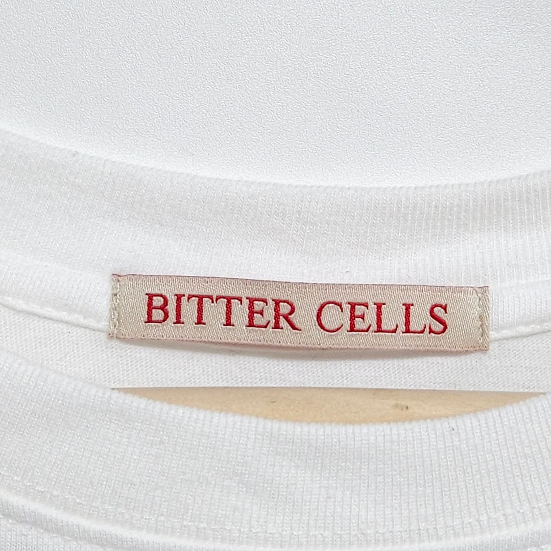 BITTER CELLS 비터셀즈 하트 로고 프린팅 긴팔 티셔츠 Free 상품이미지5