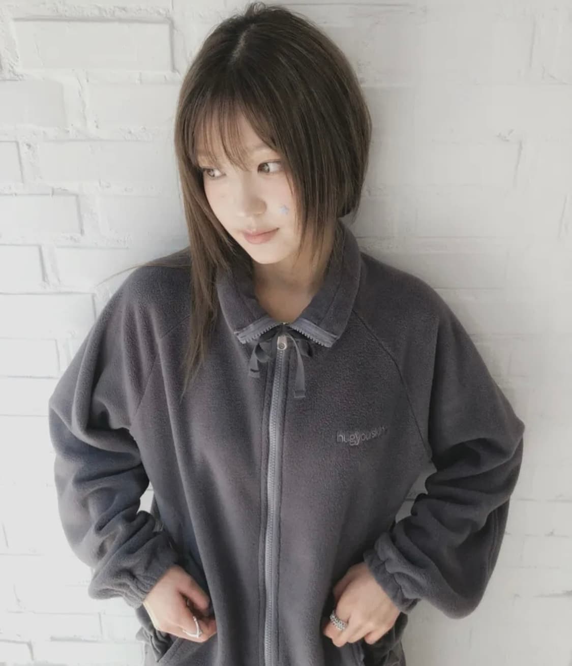 허그유어스킨 드로우 스트링 플리스 집업 (차콜) 상품이미지1