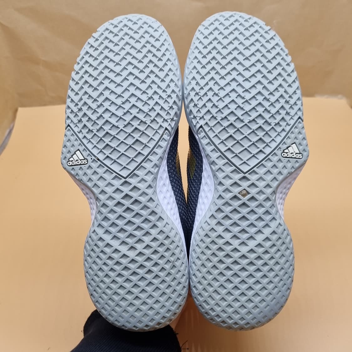 아디다스 코트컨트롤 테니스화235 상품이미지3