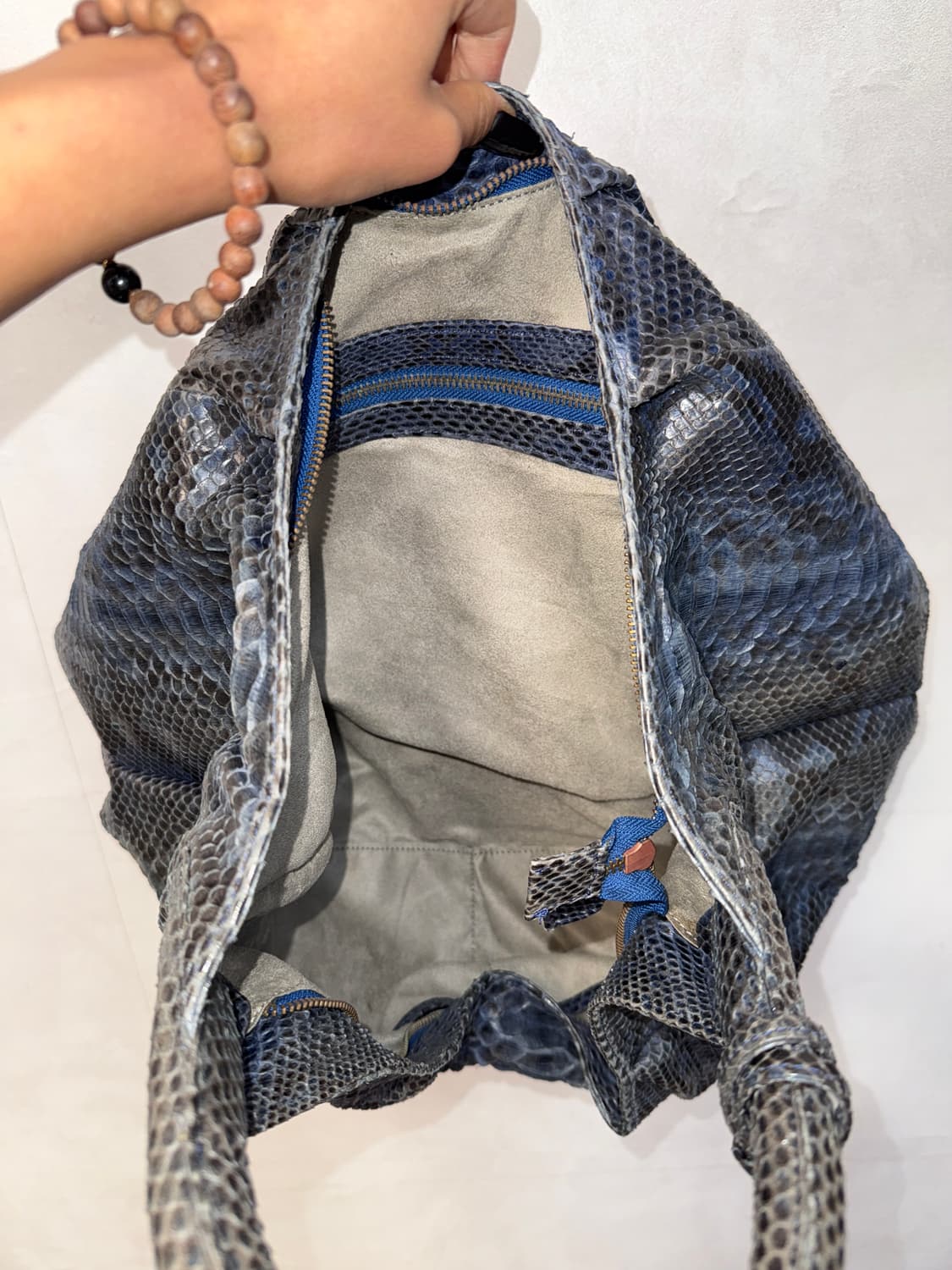 Ash navy python shopper bag 상품이미지5