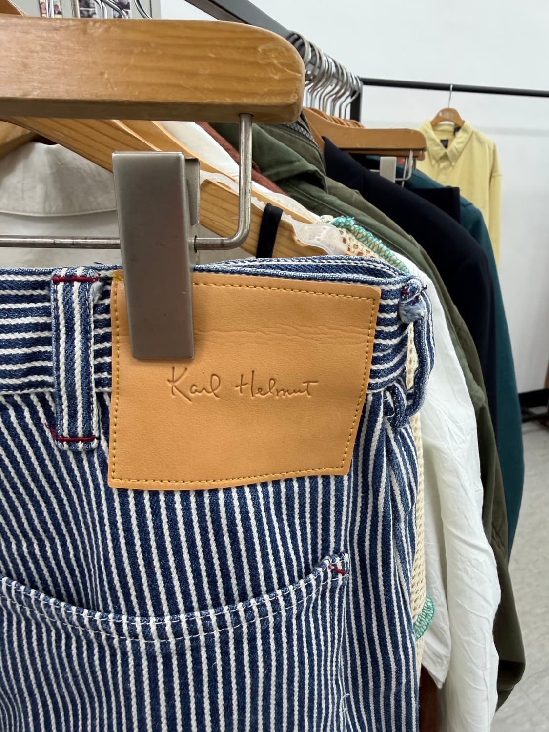 [희귀/S급] 칼 헬무트(Karl Helmut) 시그니처 곰돌이 자수 히 상품이미지4