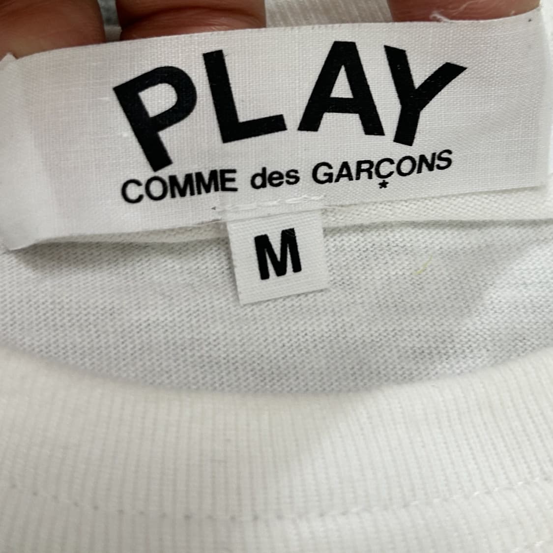 꼼데가르송 흰색 긴팔티 빨간하트 m 상품이미지2