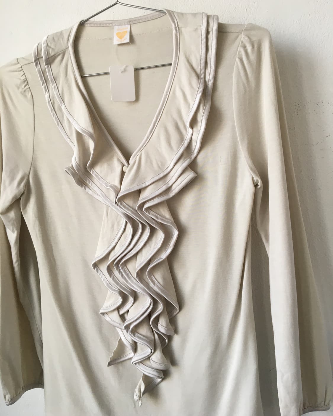 Ruffle point sleeve 상품이미지4