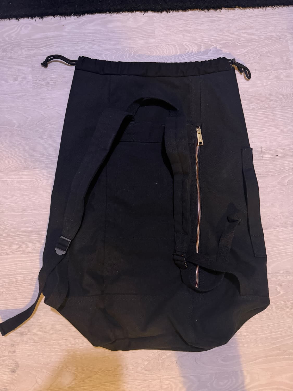 칼하트 더플백 판매합니다 상품이미지2