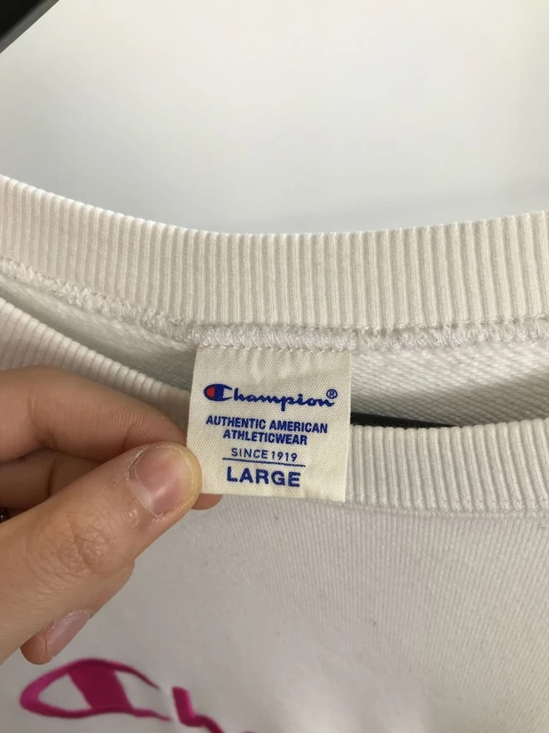 Champion Script Logo Sweatshirt White 상품이미지7