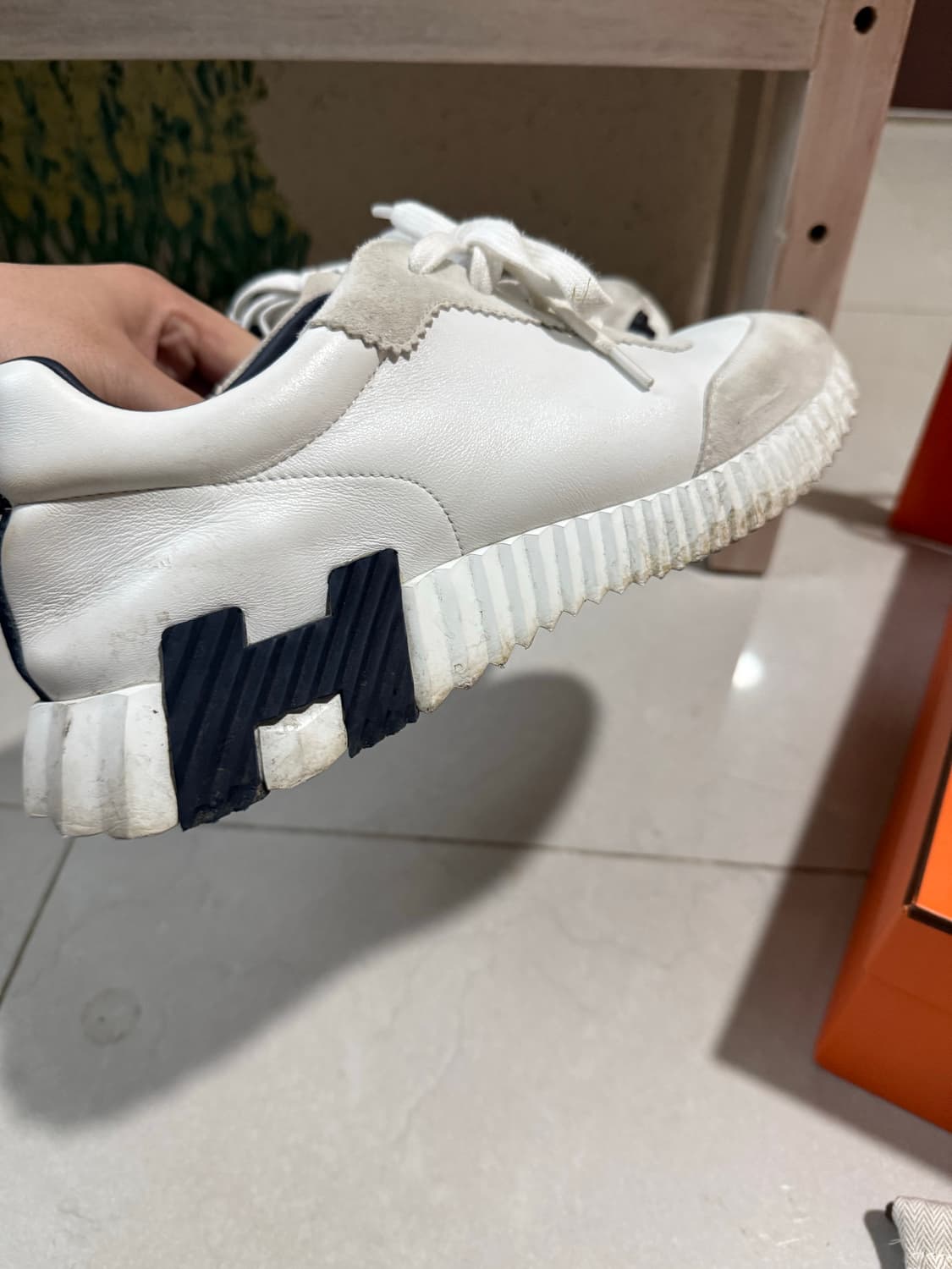 크림판 풀박스 에르메스 바운싱 스니커즈 42사이즈 상품이미지6