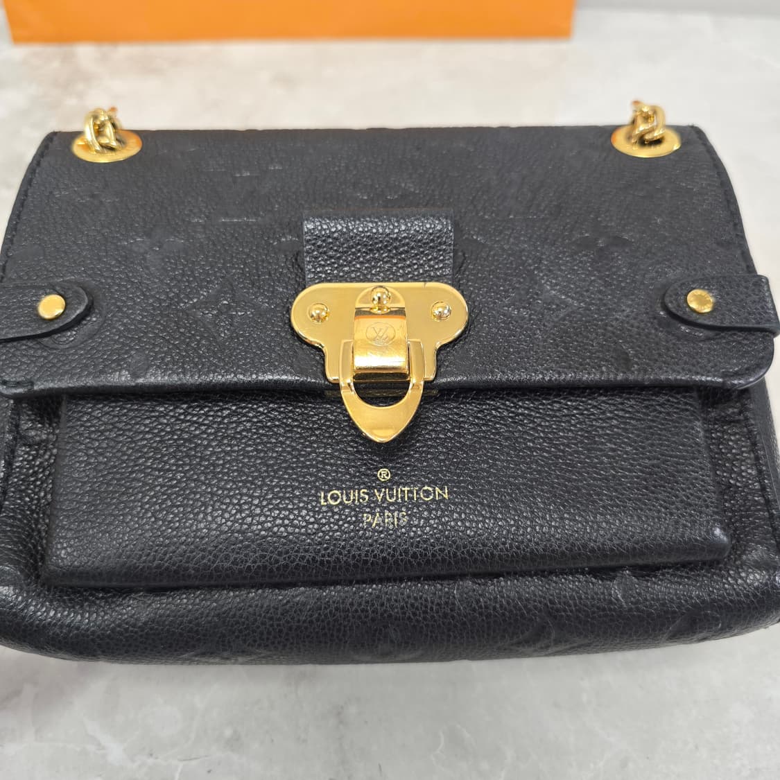 루이비통 앙프렝뜨 바뱅bb 판매 상품이미지3