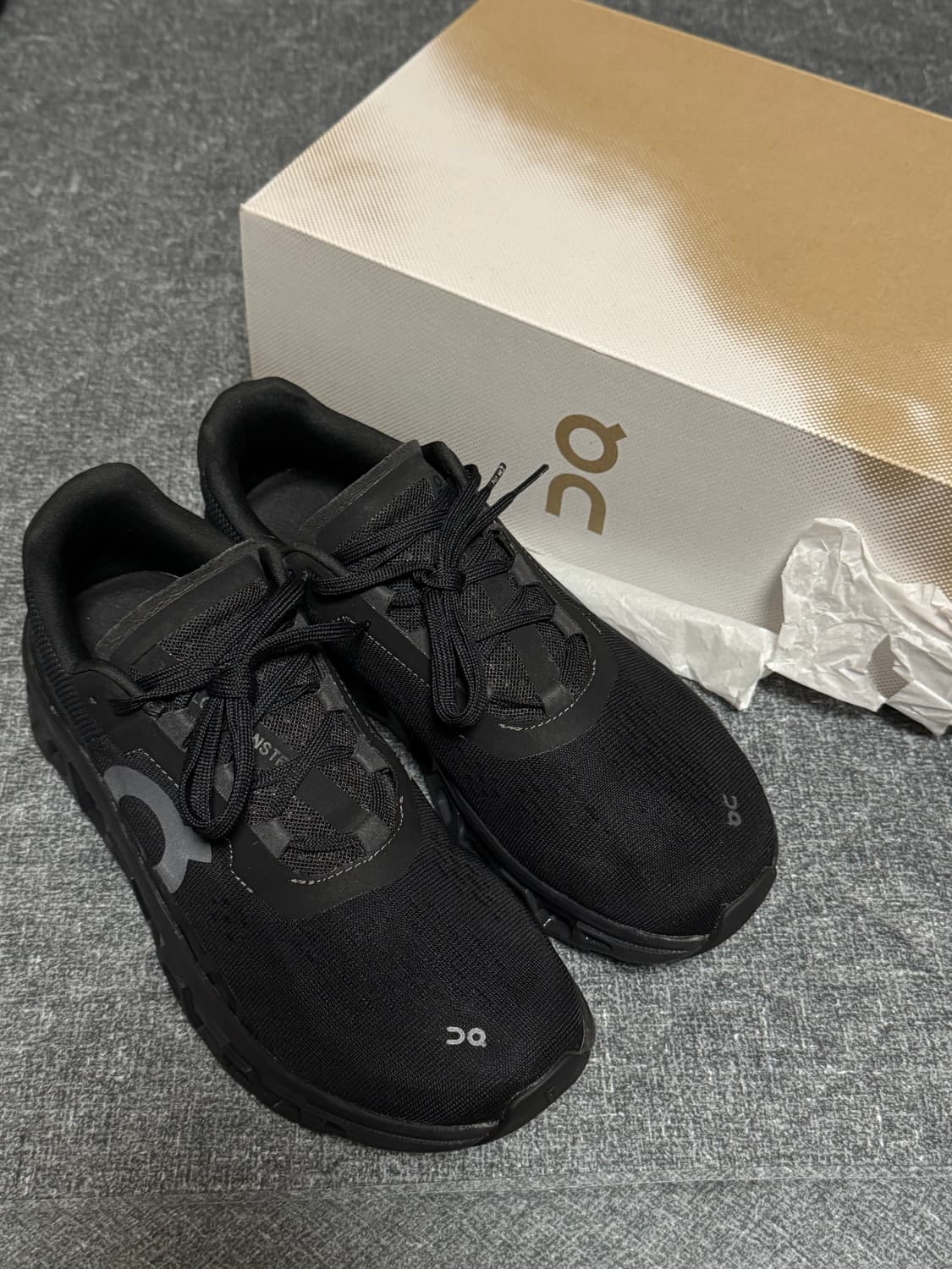 온러닝 클라우드 몬스터 255 상품이미지1