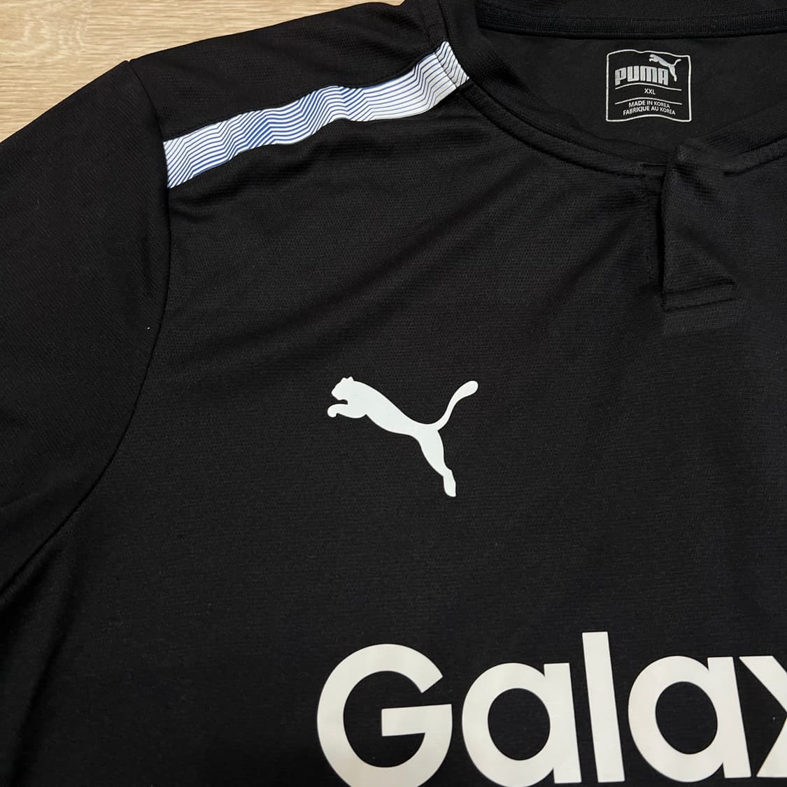 푸마 수원삼성 블루윙즈 트레이닝 반팔 축구유니폼 [블랙] 2XL/110 상품이미지4