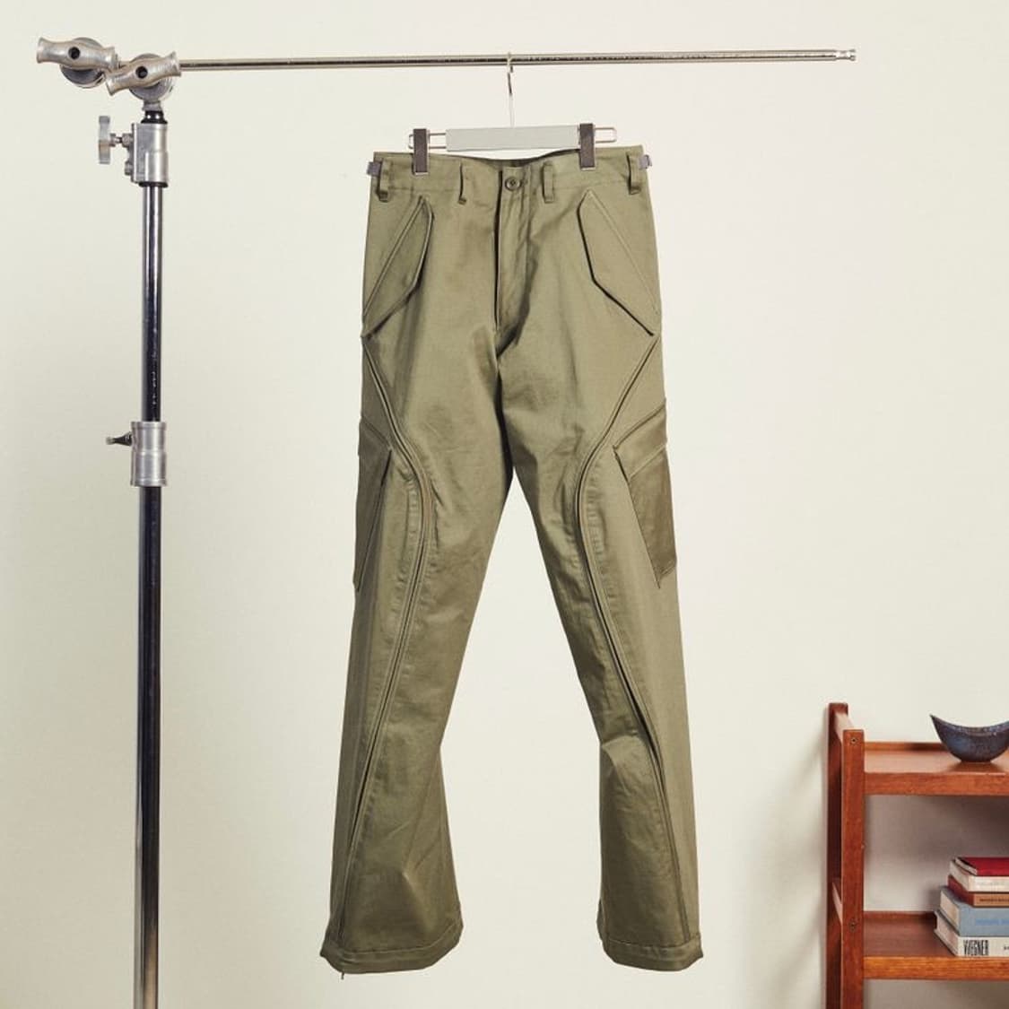 nvrfrgt 3d 트위스티드 카고팬츠 상품이미지1