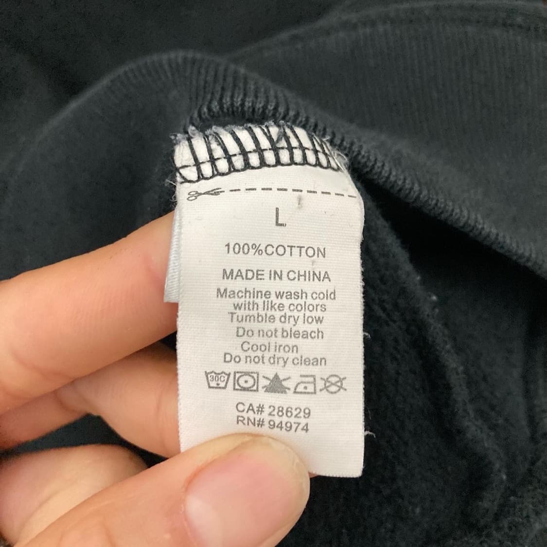 스투시 블랙 스몰로고 자수 맨투맨 상품이미지4