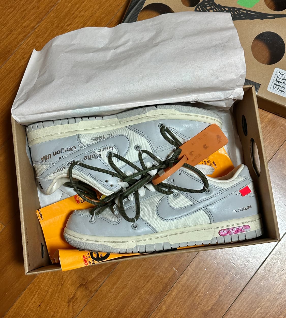 오프화이트 덩크 Lot22 - 230mm 상품이미지1