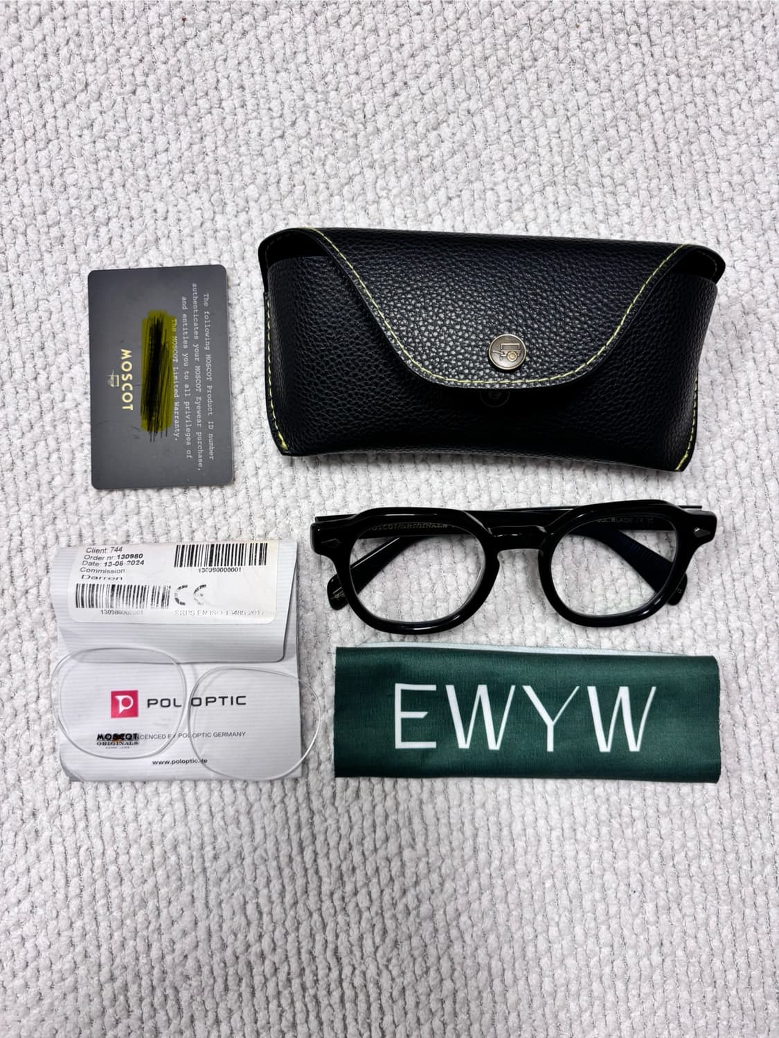 모스콧 돌트 49 검정 상품이미지1