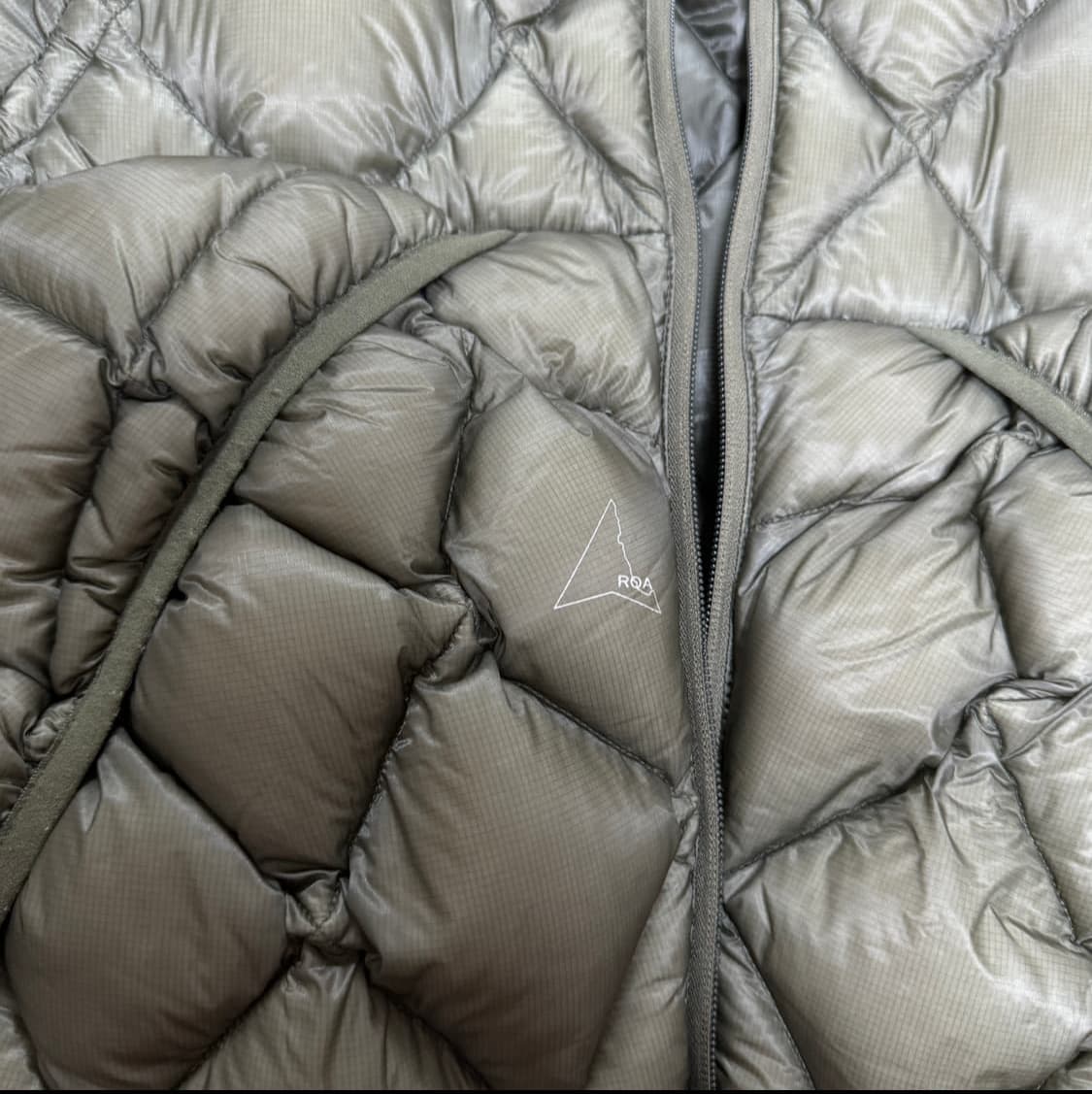 로아 누나 필800 강해린패딩 다크그린 L 상품이미지3