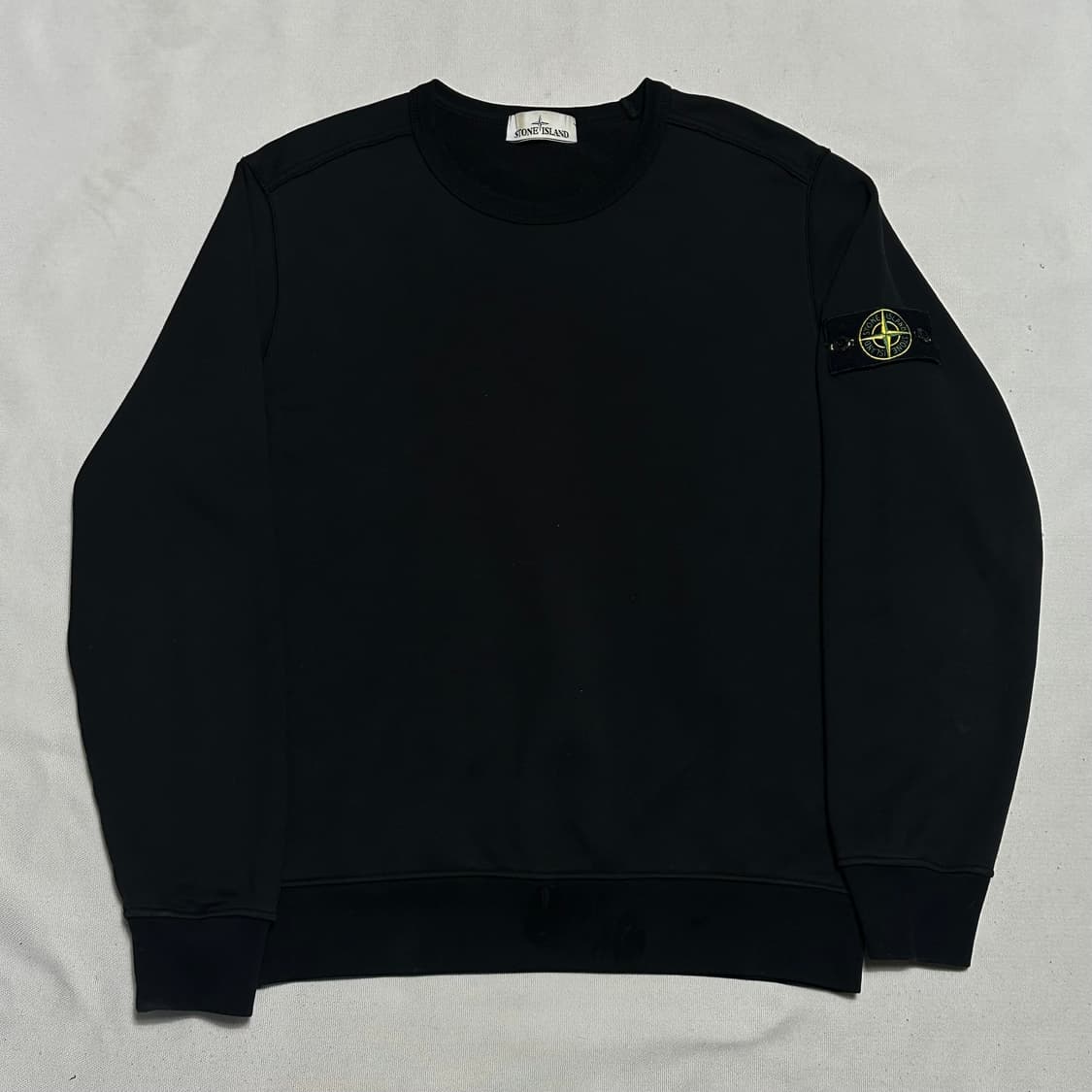 L 스톤 아일랜드 블랙 맨투맨  상품이미지2