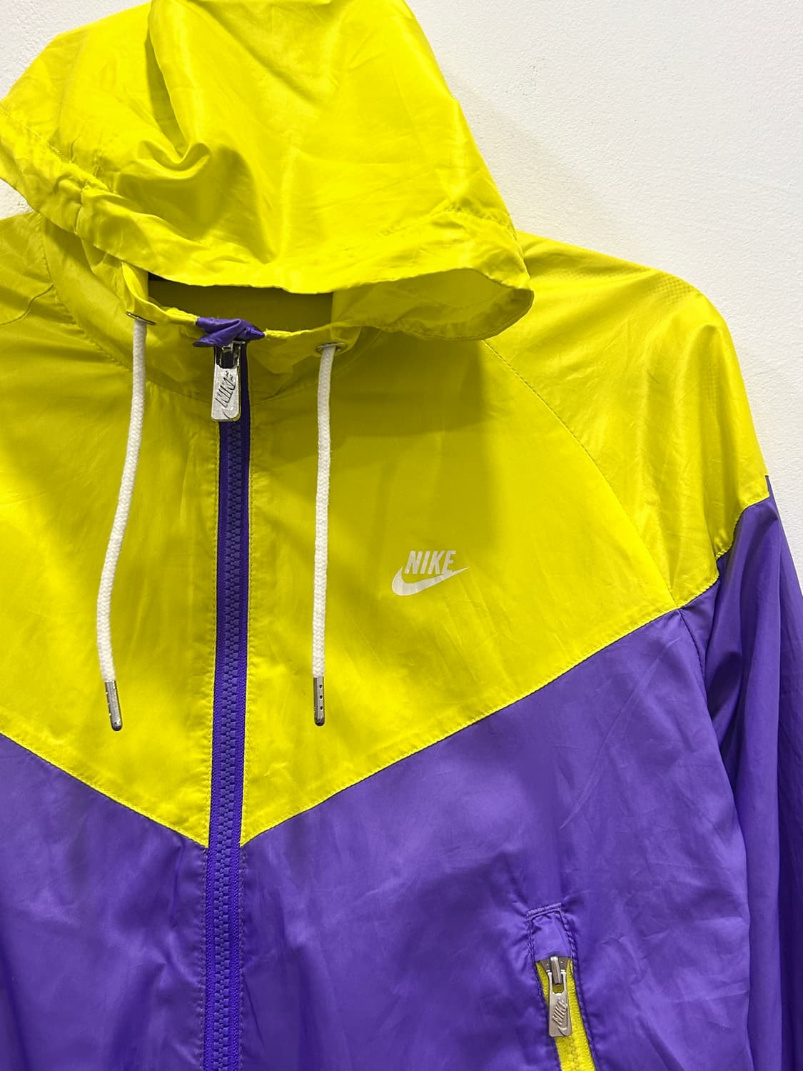 나이키 후드 바람막이 윈드러너 여성 S 옐로우퍼플 상품이미지2