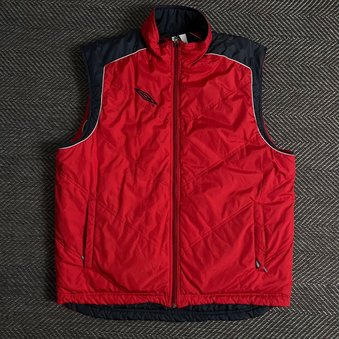 00s 엄브로 올드스쿨 양면 패딩 베스트o 3220 상품이미지5