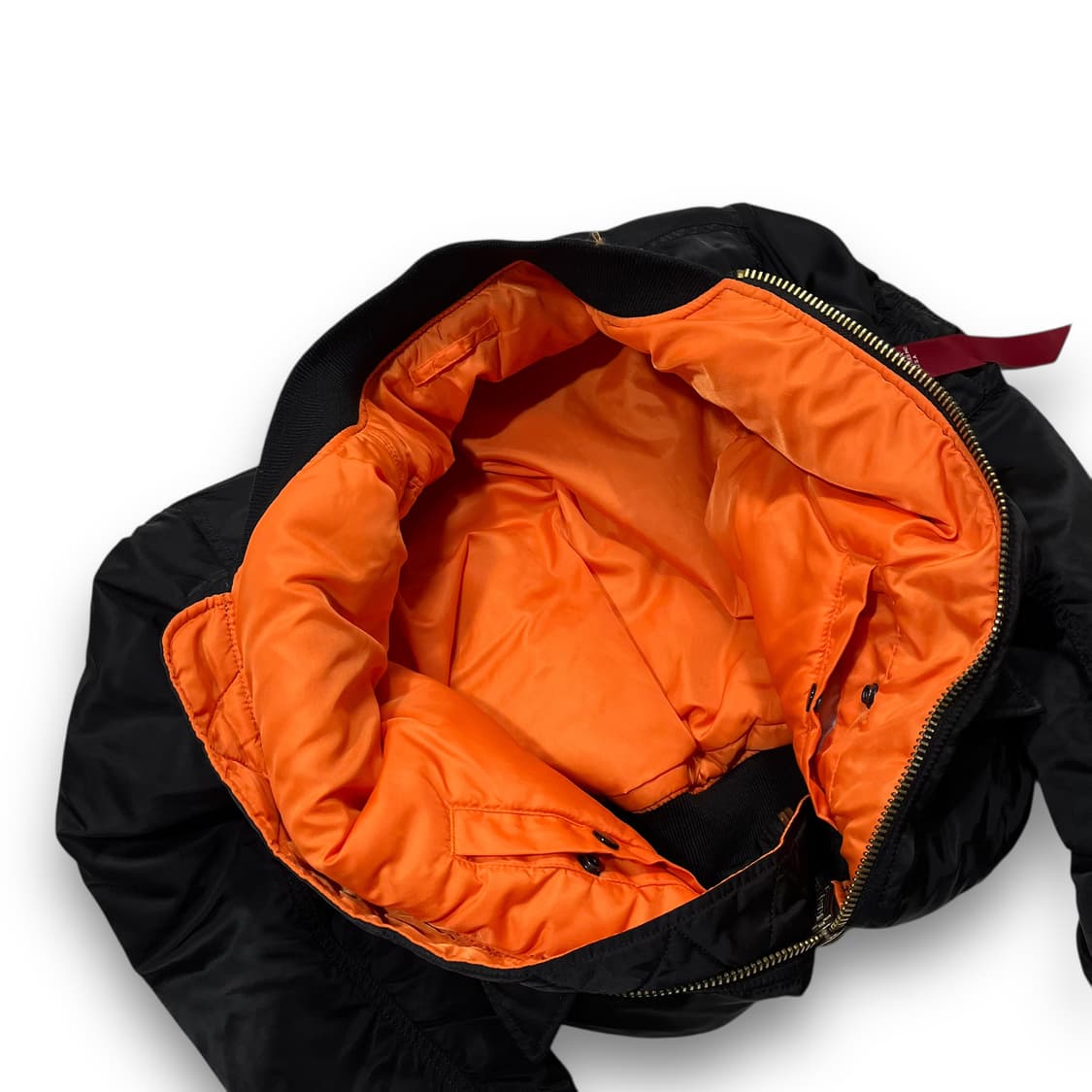 알파 인더스트리 리버시블 Ma-1 다크 슬림 항공점퍼 상품이미지5