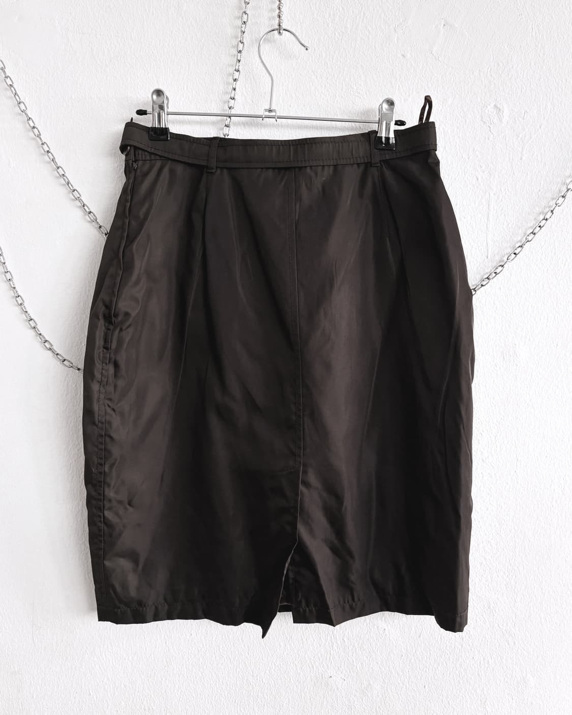 프라다 프론트버클 나일론 스커트 상품이미지5