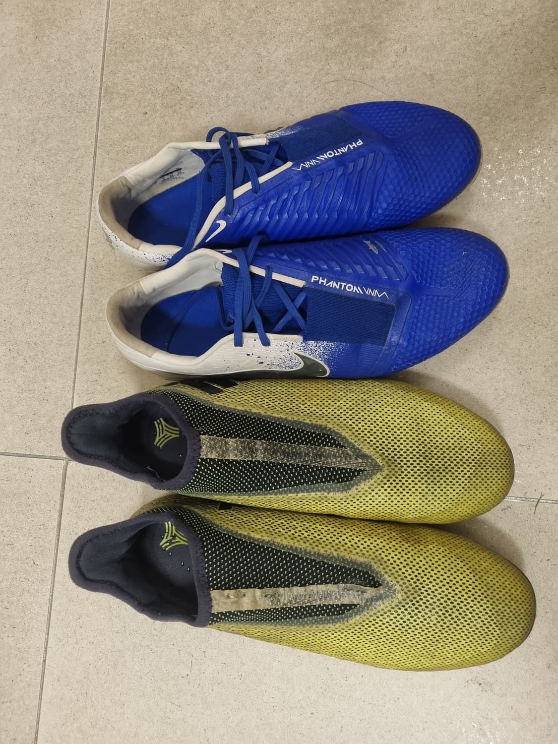 나이키 팬텀 베놈 축구화 일괄 상품이미지1