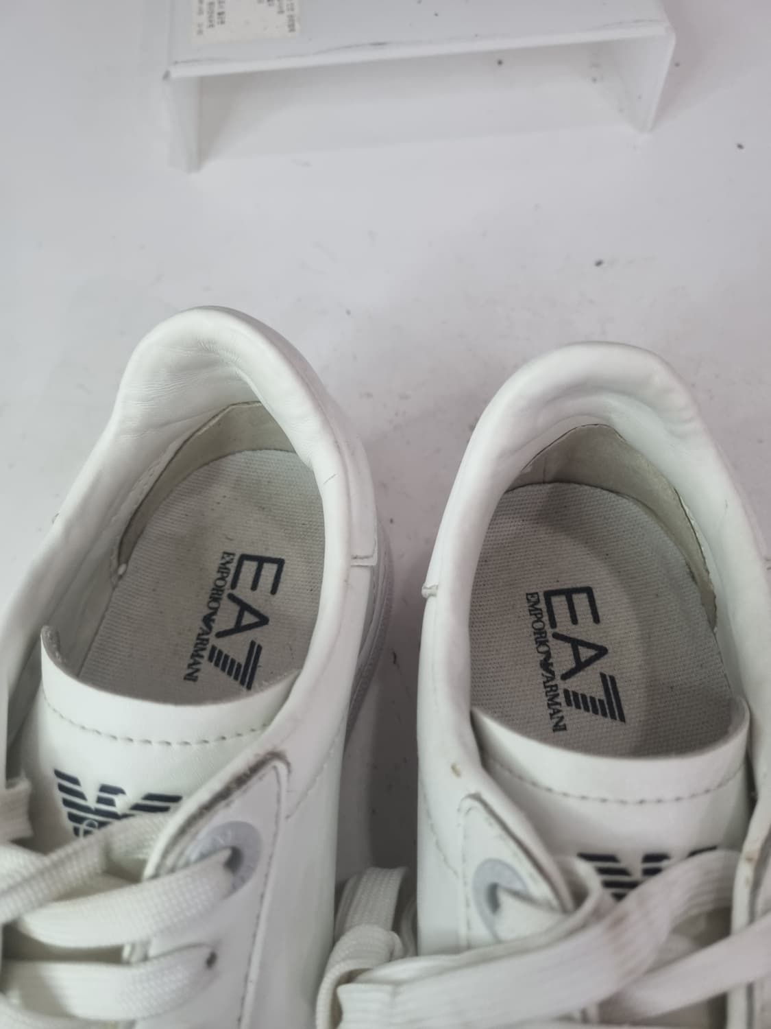 230 엠포리오아르마니 스니커즈 상품이미지5