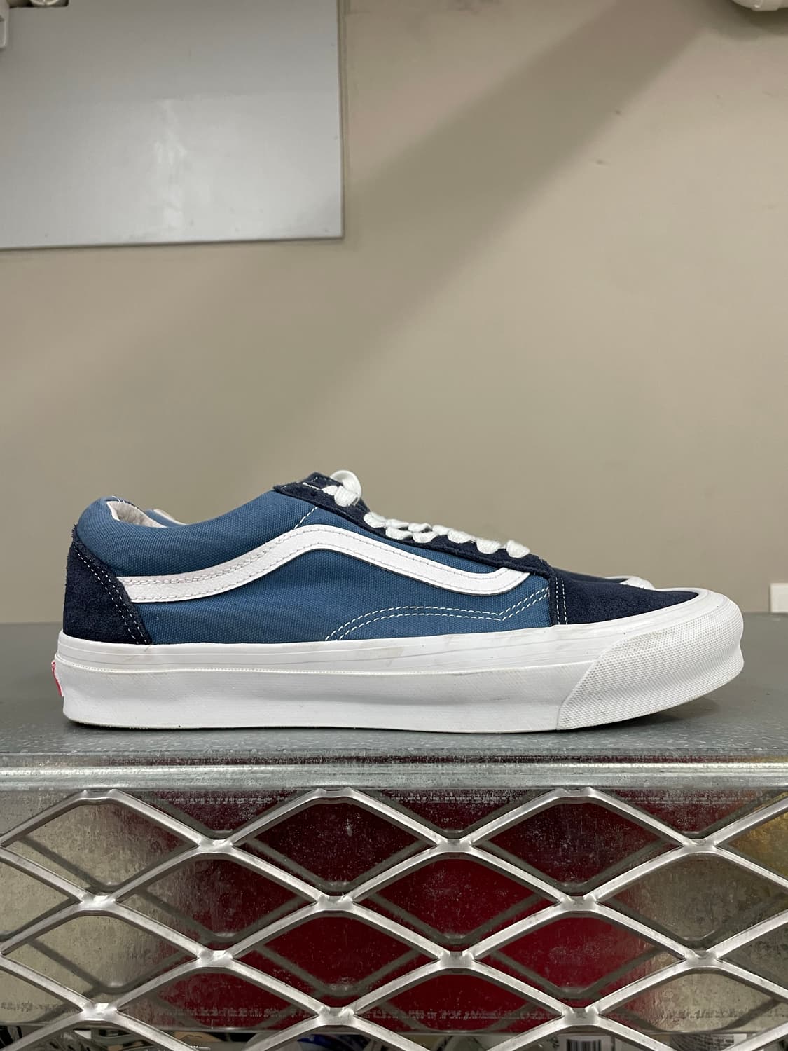 반스 볼트 OG 올드스쿨 LX 네이비 275 상품이미지4