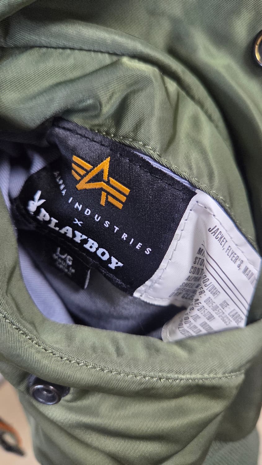 플레이보이 X 알파인더스트리 MA-1 자켓 카키 상품이미지6