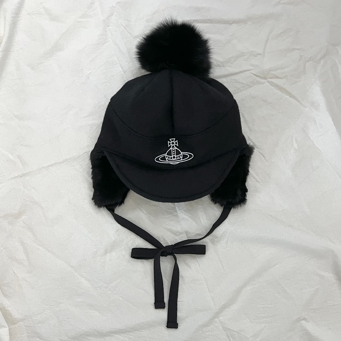 비비안웨스트우드 트래퍼 햇 상품이미지1