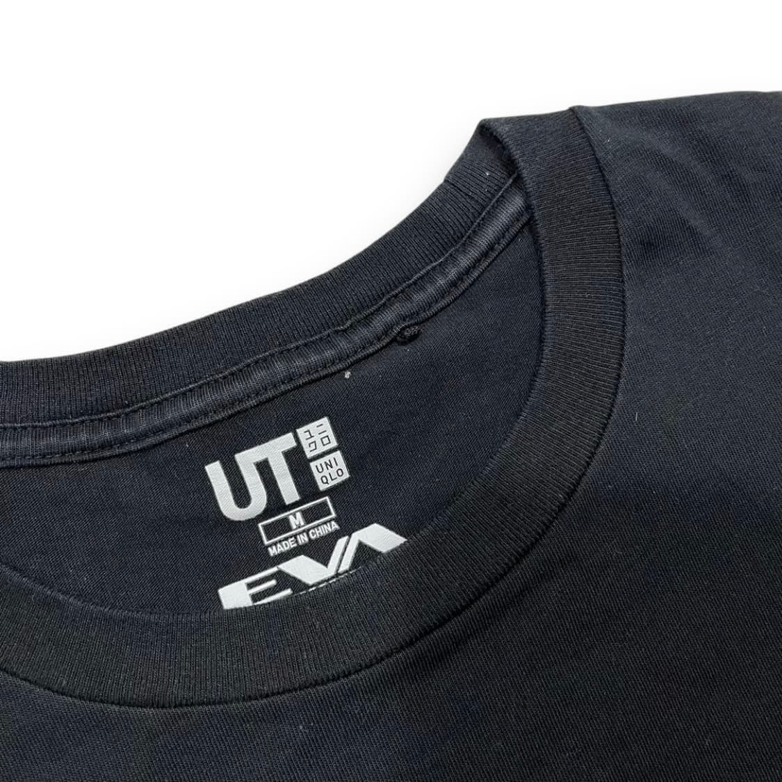 에반게리온 x UT 초호기 그래픽 다크 티셔츠 상품이미지4