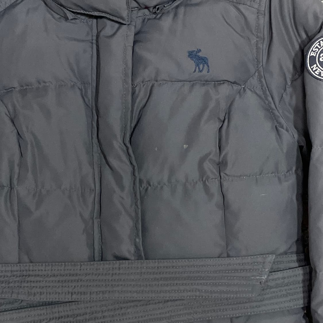 아베크롬비 차콜 다운 패딩 점퍼여성XS 상품이미지5