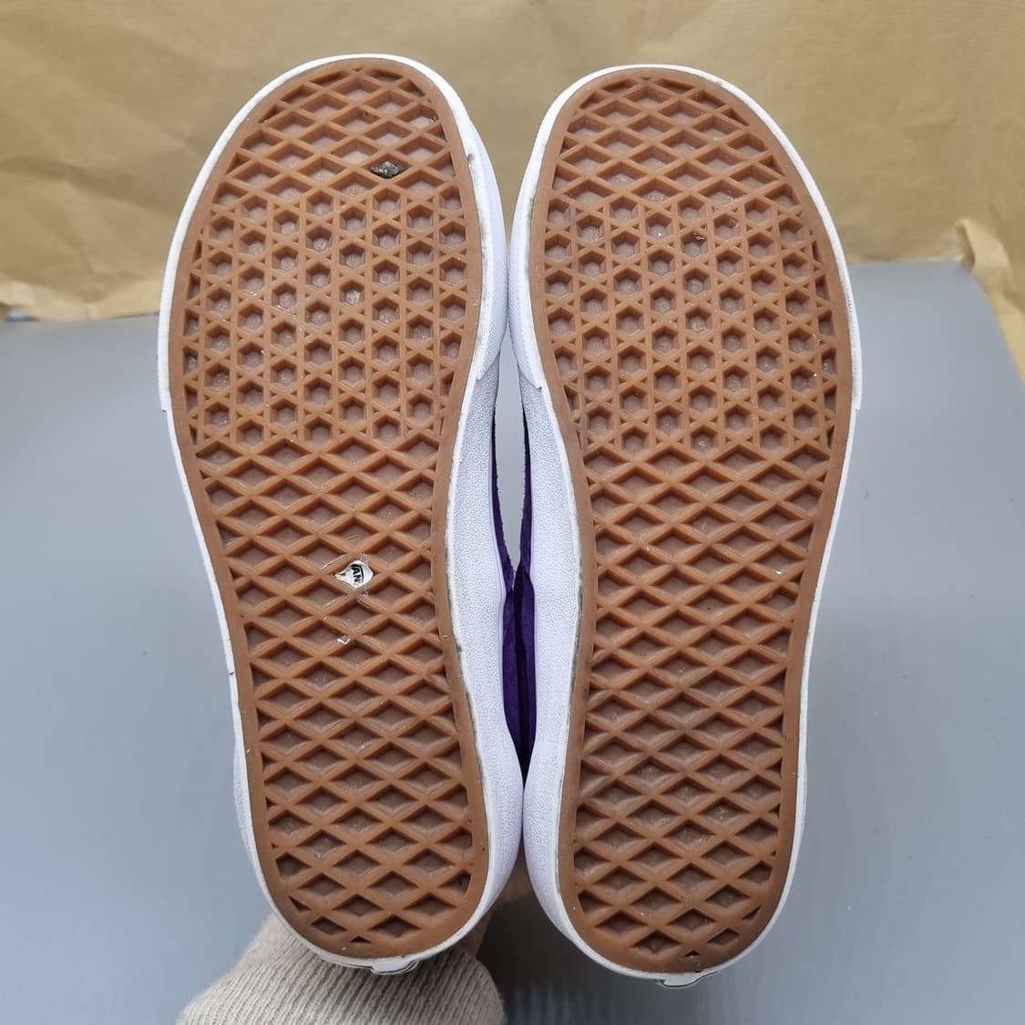 반스 에라 피그스웨이드 여성스니커즈235 상품이미지3