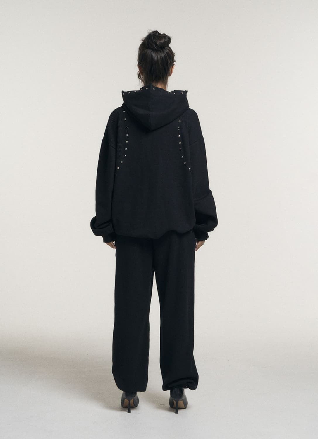 Odor 오도어 그런지 스터드 조거 팬츠 상품이미지3